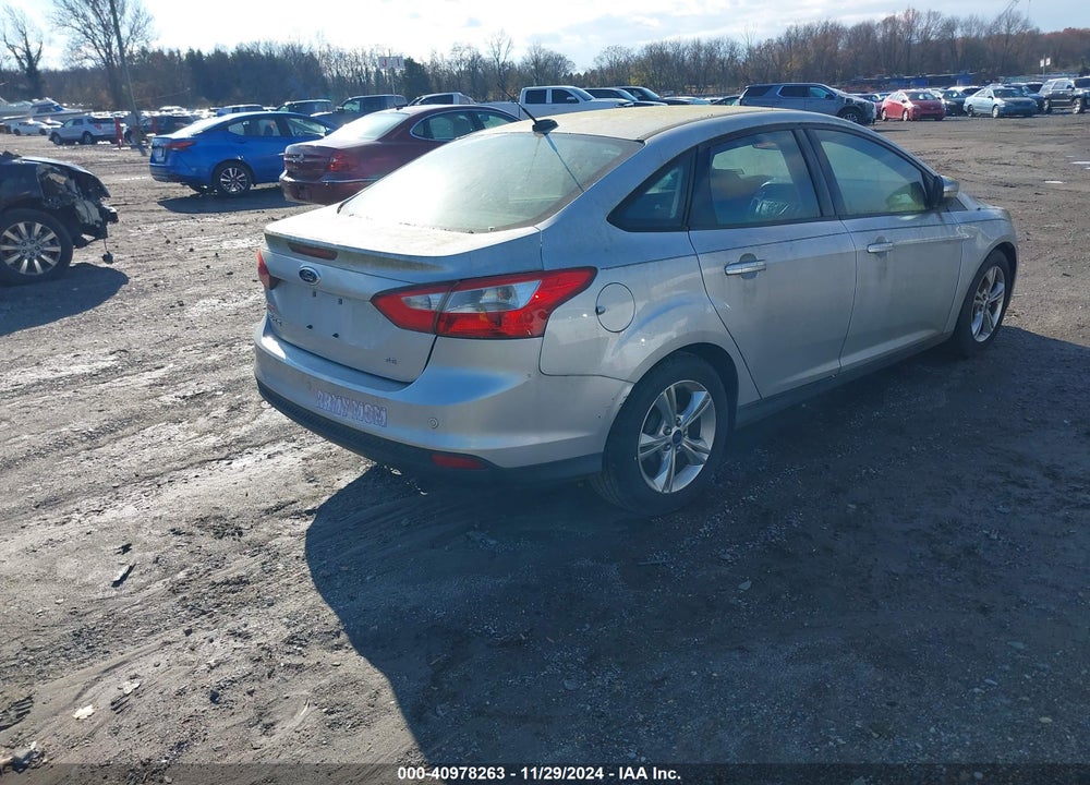 2014 FORD FOCUS SE VIN: 1FADP3F28EL366176