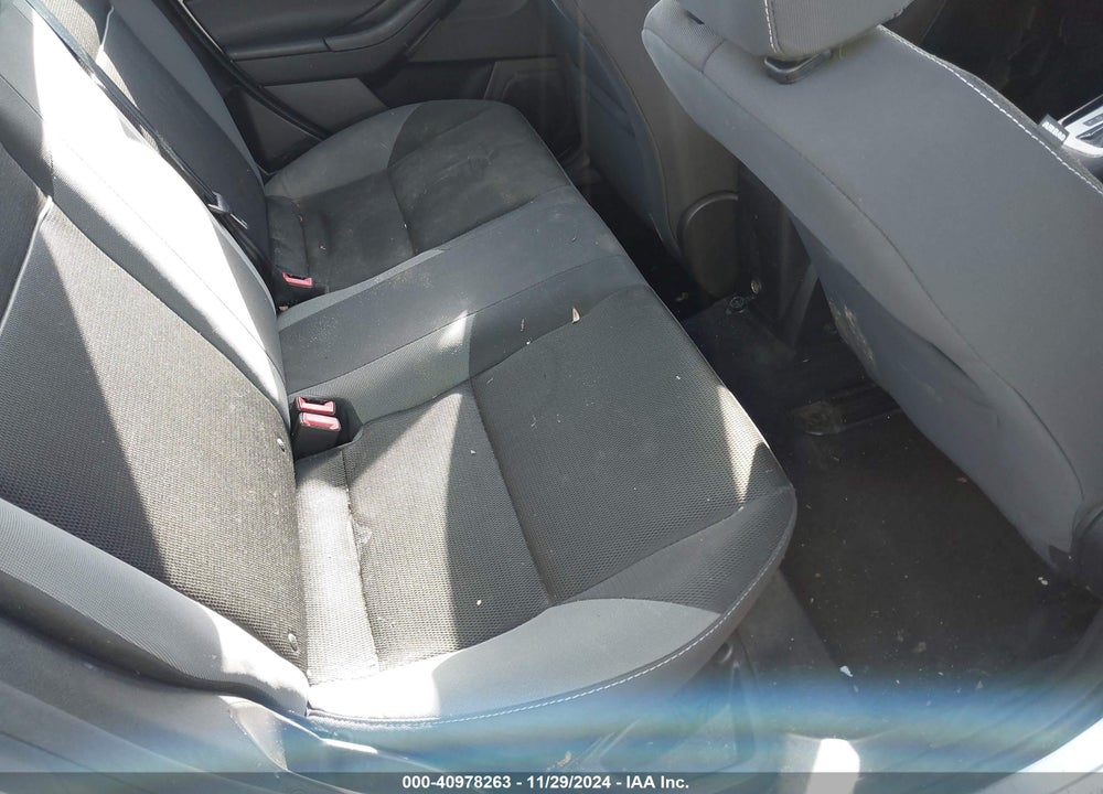 2014 FORD FOCUS SE VIN: 1FADP3F28EL366176