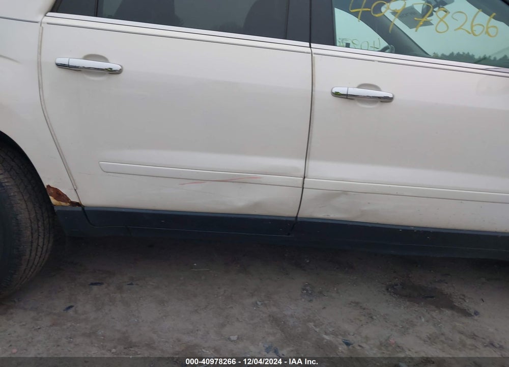 2009 SATURN OUTLOOK XR VIN: 5GZEV23DX9J204845