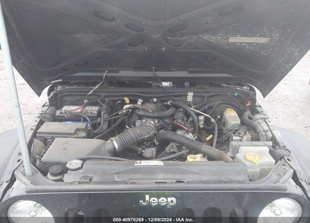 2008 JEEP WRANGLER / VIN: 1J4GA39158L533264