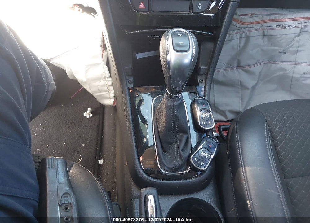 2018 BUICK ENCORE SPORT TOURING VIN: KL4CJ1SB7JB566896