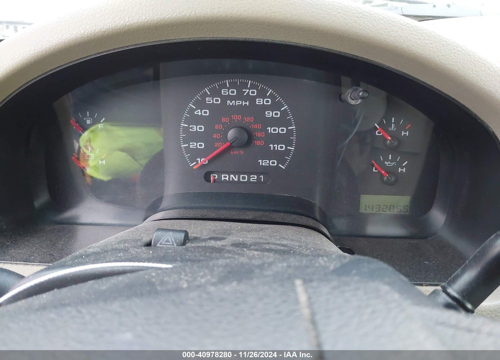 2007 FORD F-150 XL/XLT VIN: 1FTVF12587NA67400