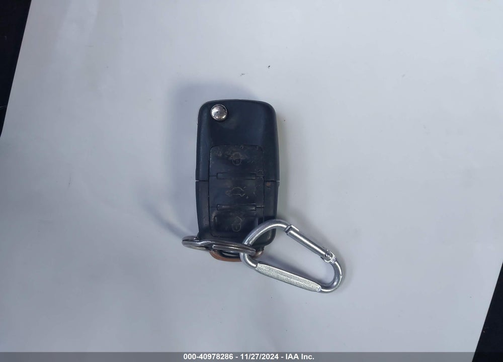 2006 VOLKSWAGEN NEW BEETLE 2.5 VIN: 3VWPG31Y06M326299