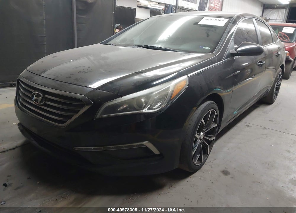 2015 HYUNDAI SONATA SE VIN: 5NPE24AF8FH151089