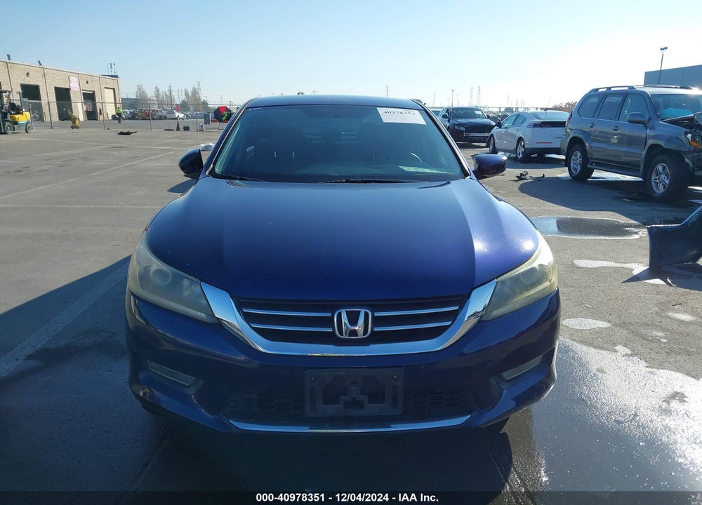 2013 HONDA ACCORD SPORT VIN: 1HGCR2F55DA037063
