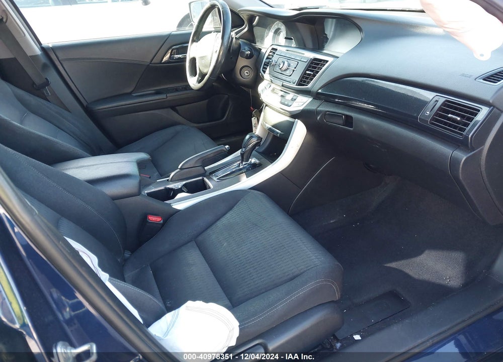 2013 HONDA ACCORD SPORT VIN: 1HGCR2F55DA037063