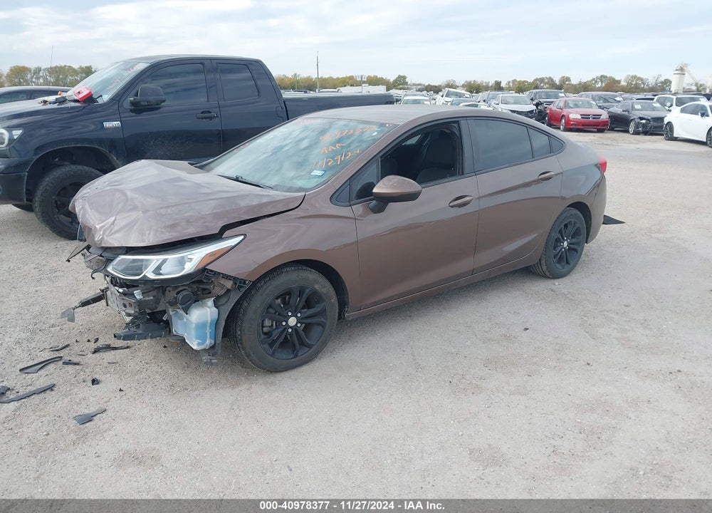 2019 CHEVROLET CRUZE VIN: 1G1BC5SM4K7137314