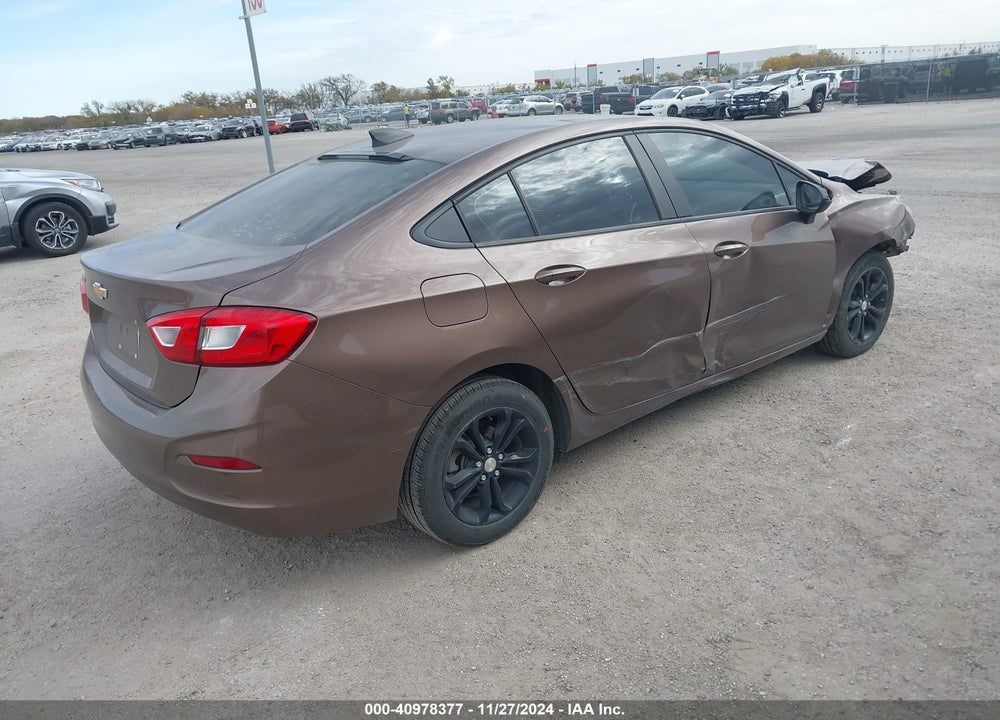 2019 CHEVROLET CRUZE VIN: 1G1BC5SM4K7137314