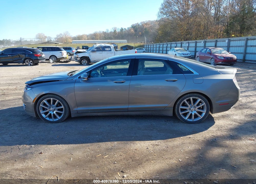 2016 LINCOLN MKZ VIN: 3LN6L2J99GR620863