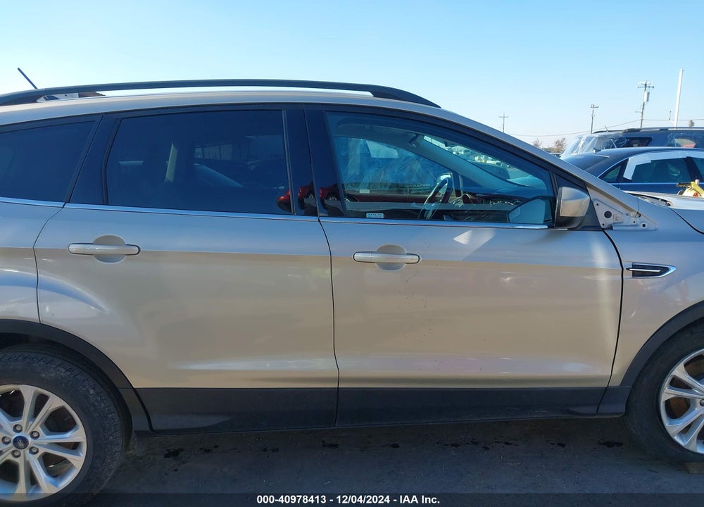 2018 FORD ESCAPE SEL VIN: 1FMCU0HD7JUA42504