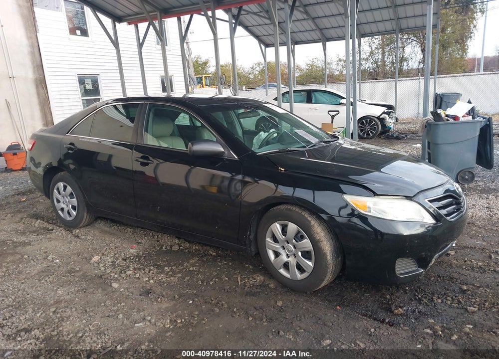 2011 TOYOTA CAMRY LE VIN: 4T1BF3EK1BU138642