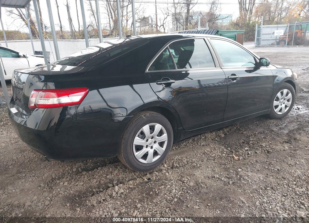 2011 TOYOTA CAMRY LE VIN: 4T1BF3EK1BU138642