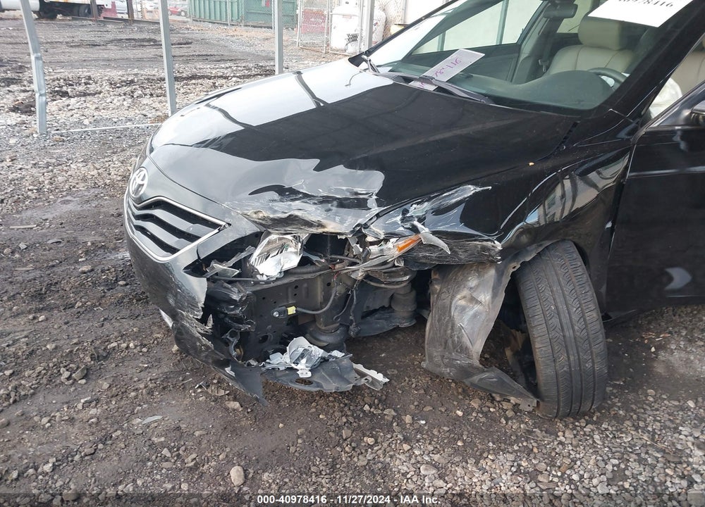 2011 TOYOTA CAMRY LE VIN: 4T1BF3EK1BU138642