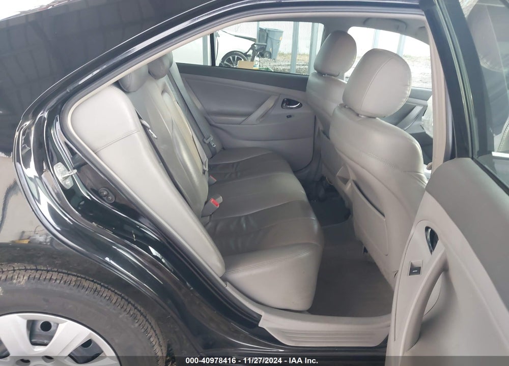 2011 TOYOTA CAMRY LE VIN: 4T1BF3EK1BU138642