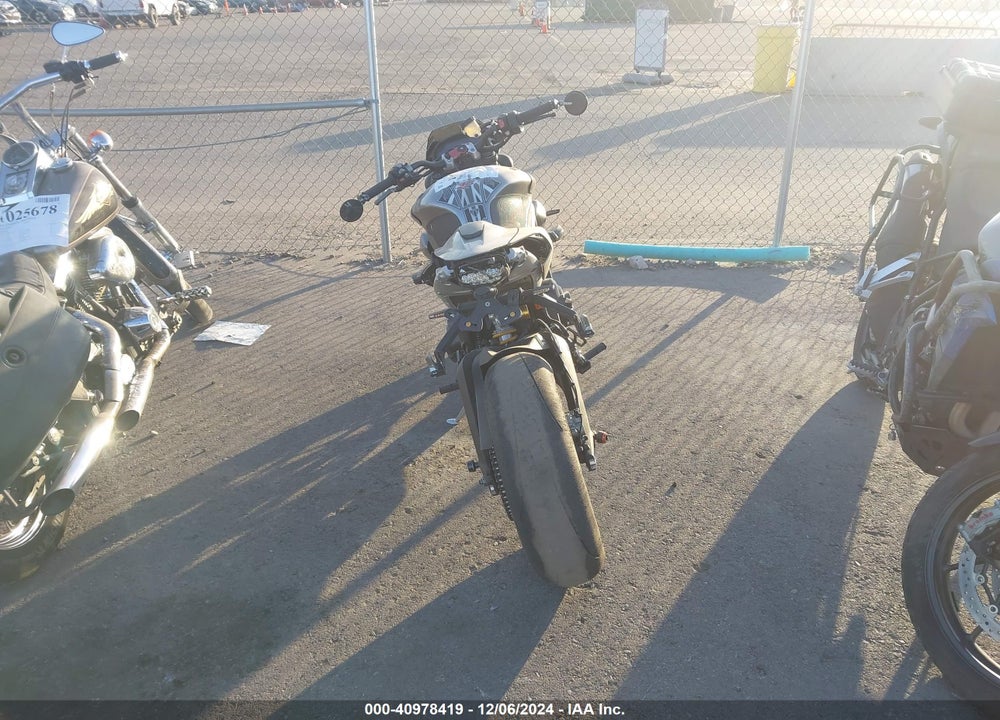 2020 TRIUMPH MOTORCYCLE STREET TRIPLE RS VIN: SMTA554S7LT976795