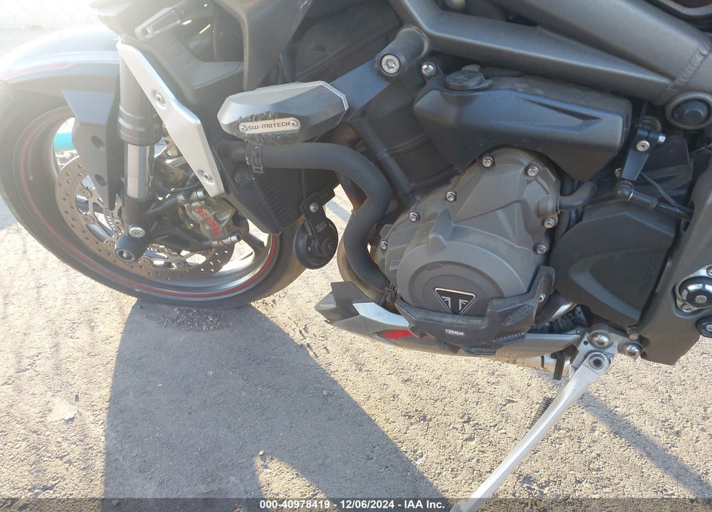 2020 TRIUMPH MOTORCYCLE STREET TRIPLE RS VIN: SMTA554S7LT976795