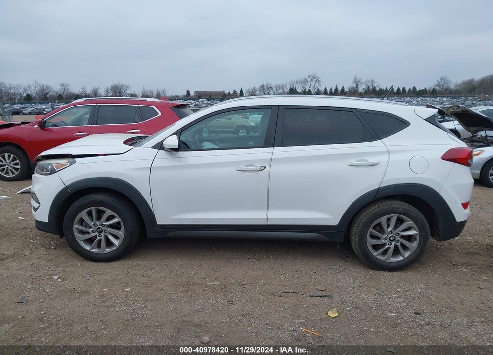 2016 HYUNDAI TUCSON VIN: KM8J3CA46GU105087