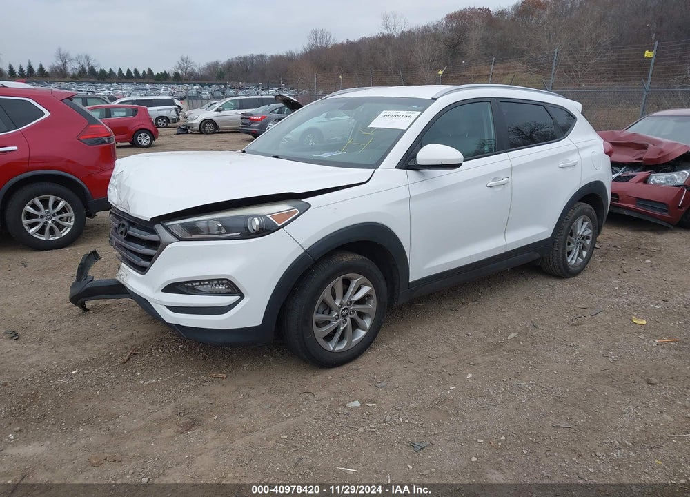 2016 HYUNDAI TUCSON VIN: KM8J3CA46GU105087