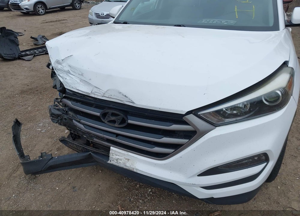 2016 HYUNDAI TUCSON VIN: KM8J3CA46GU105087