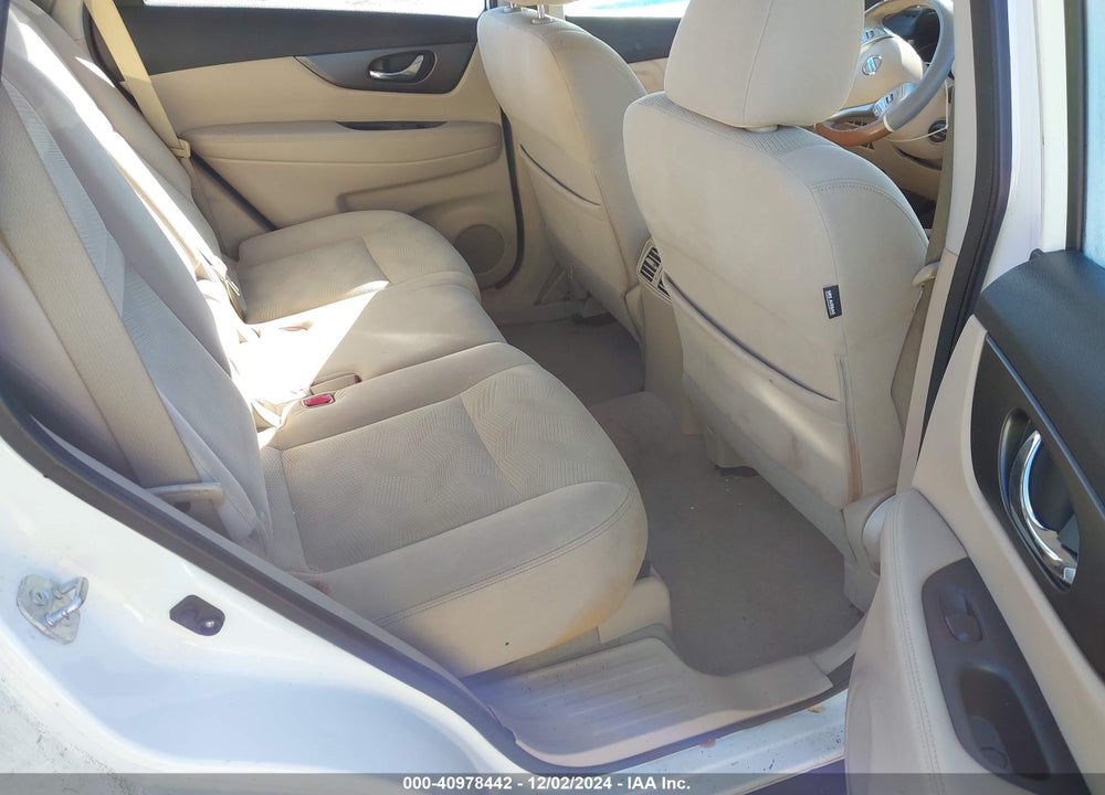 2014 NISSAN ROGUE S VIN: 5N1AT2MT2EC780001