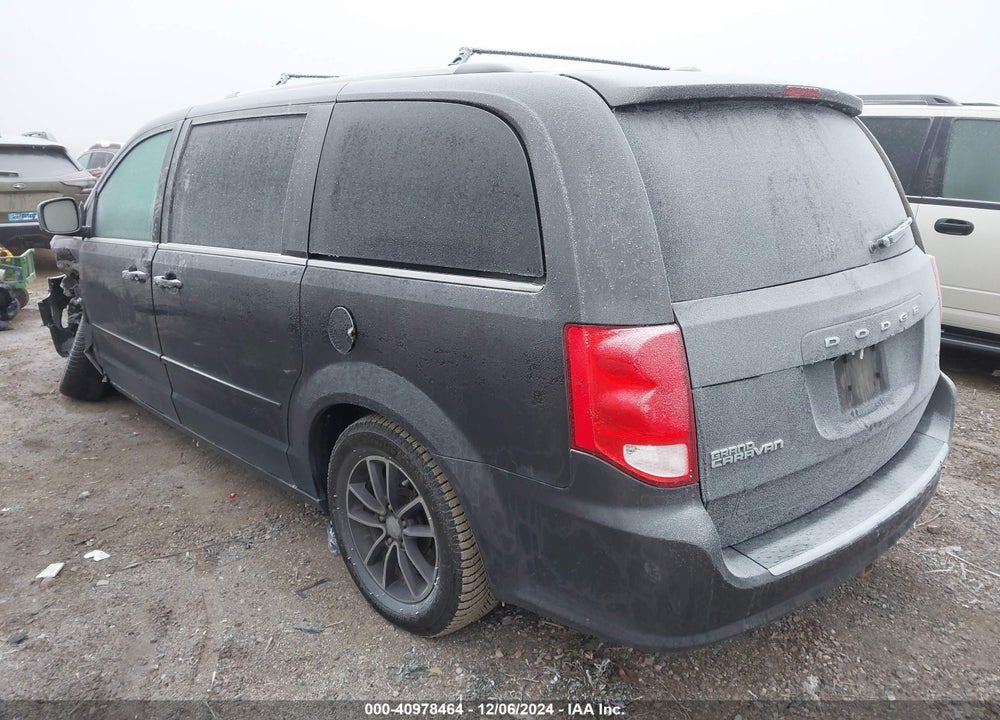 2017 DODGE GRAND CARAVAN SXT VIN: 2C4RDGCG7HR755161