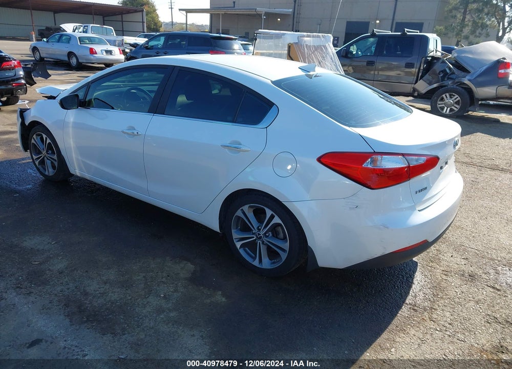 2016 KIA FORTE EX VIN: KNAFZ4A85G5577919