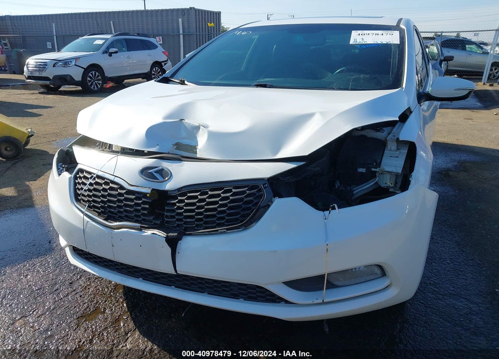 2016 KIA FORTE EX VIN: KNAFZ4A85G5577919