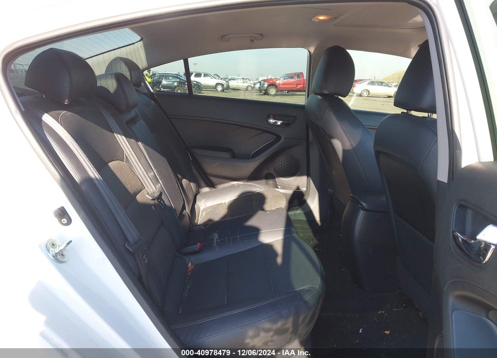 2016 KIA FORTE EX VIN: KNAFZ4A85G5577919