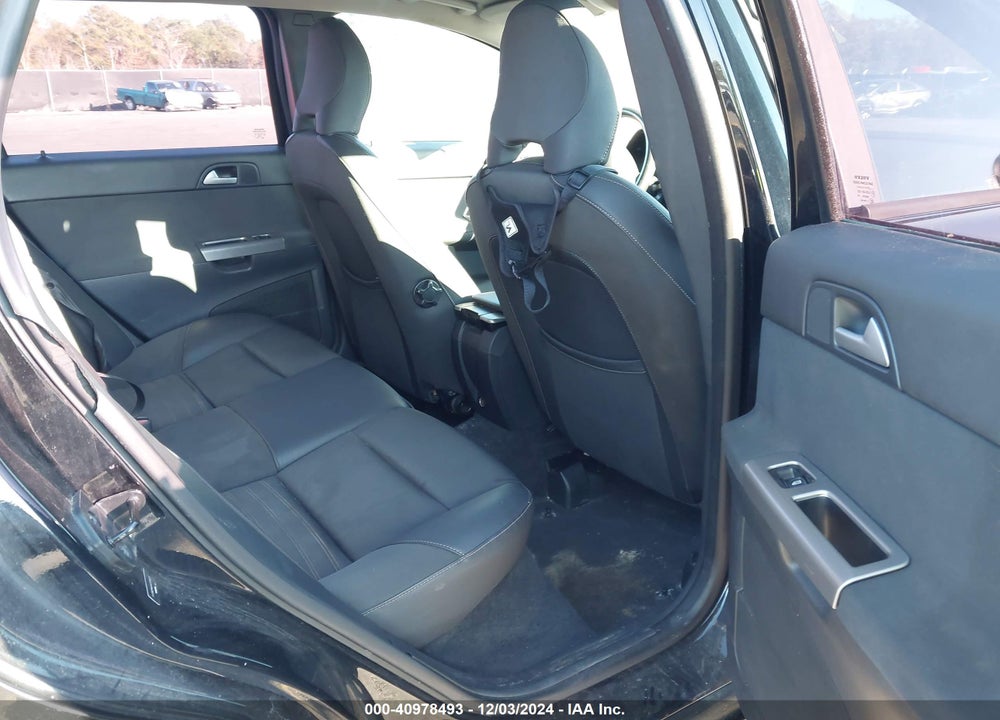2010 VOLVO V50 2.4I VIN: YV1382MW4A2534070