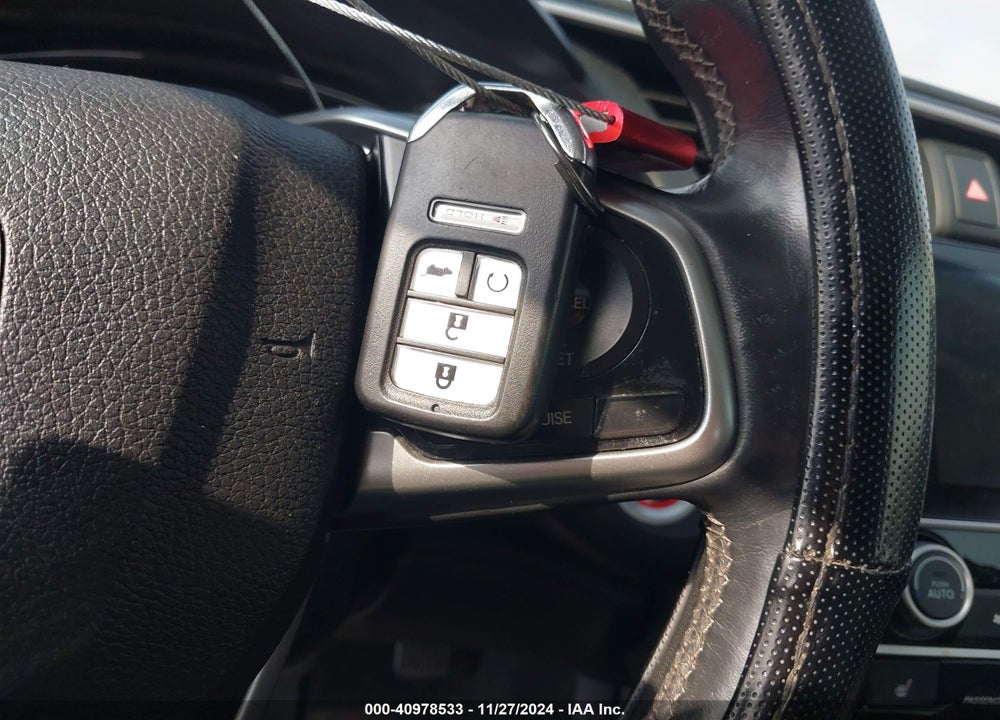 2018 HONDA CIVIC VIN: JHMFC1F38JX009237