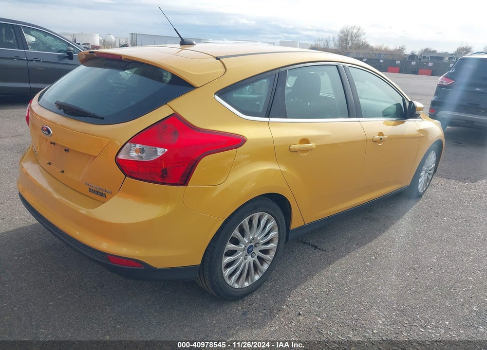 2012 FORD FOCUS VIN: 1FAHP3N22CL189401