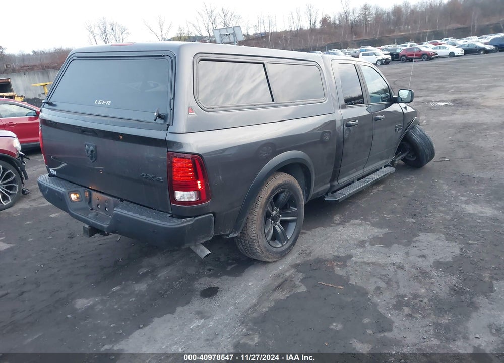 2022 RAM 1500 CLASSIC WARLOCK 4X4 6'4 BOX VIN: 1C6RR7GG2NS200468
