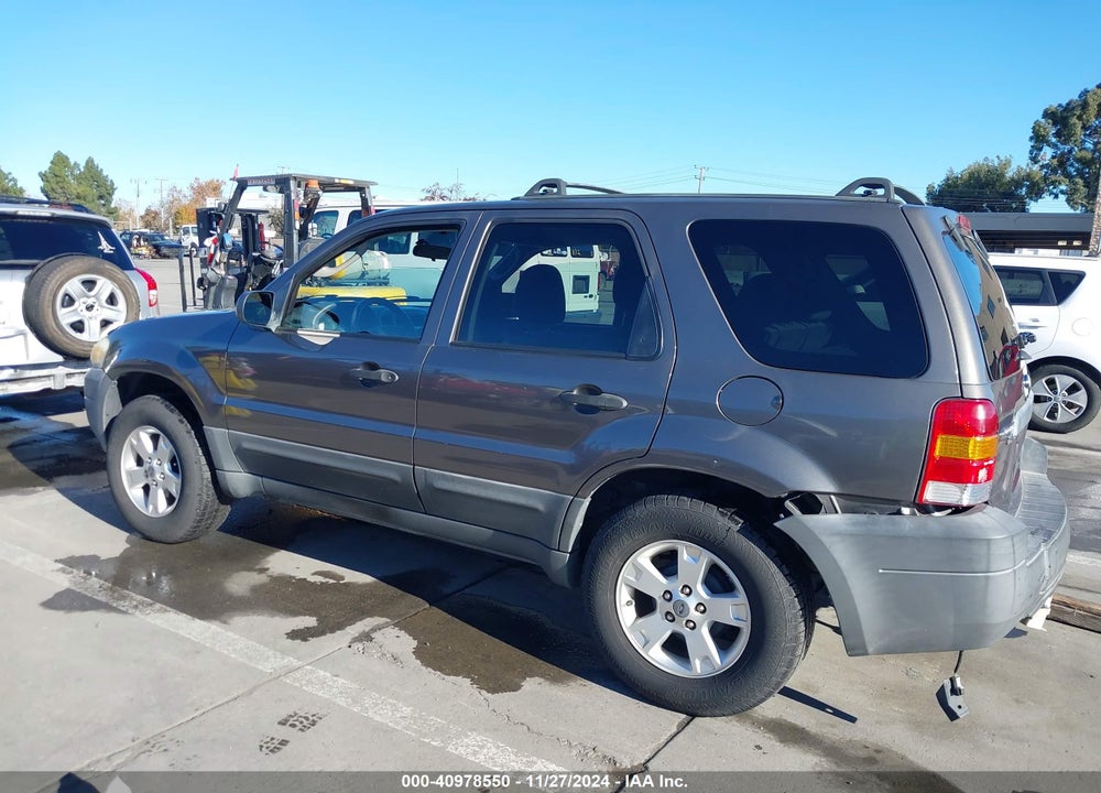 2005 FORD ESCAPE XLT VIN: 1FMYU03175KB37522