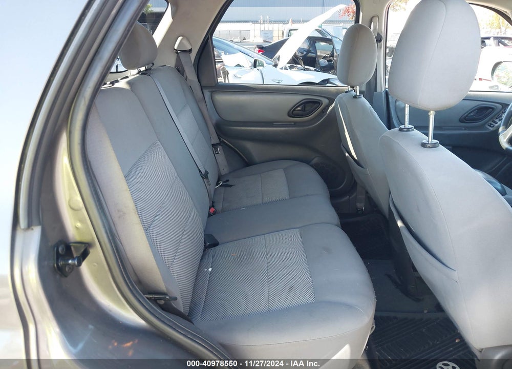 2005 FORD ESCAPE XLT VIN: 1FMYU03175KB37522