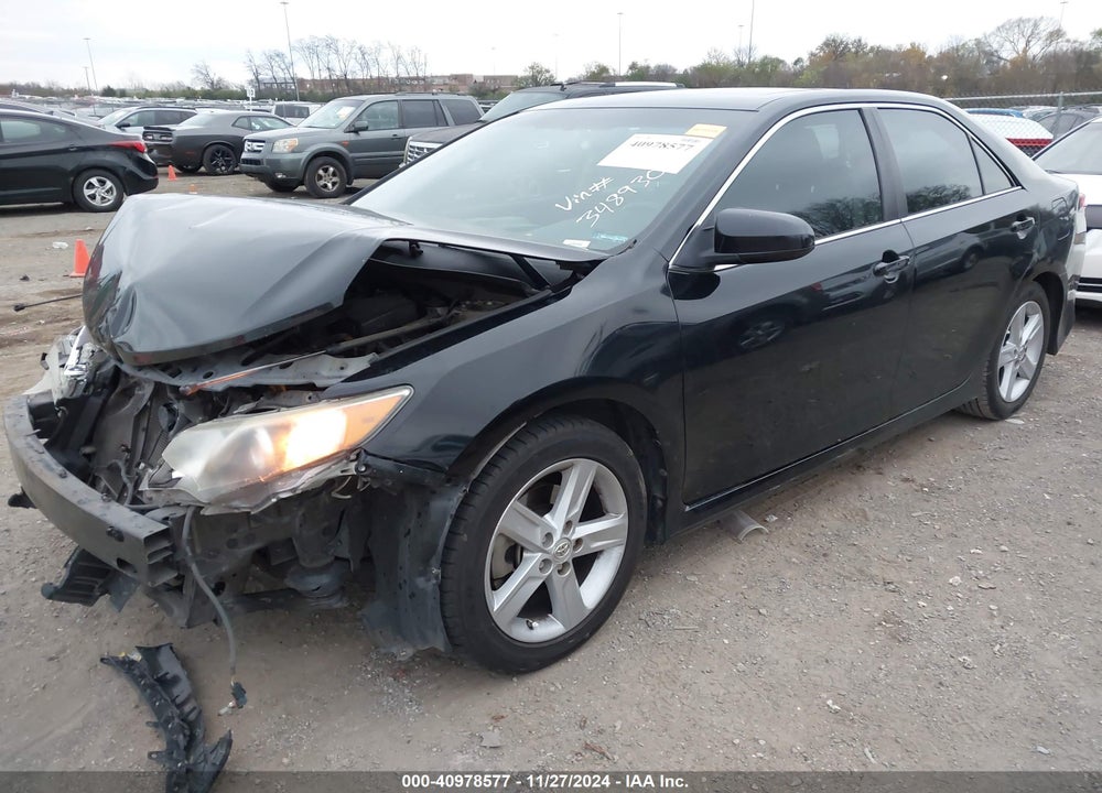 2014 TOYOTA CAMRY SE VIN: 4T1BF1FK5EU348930
