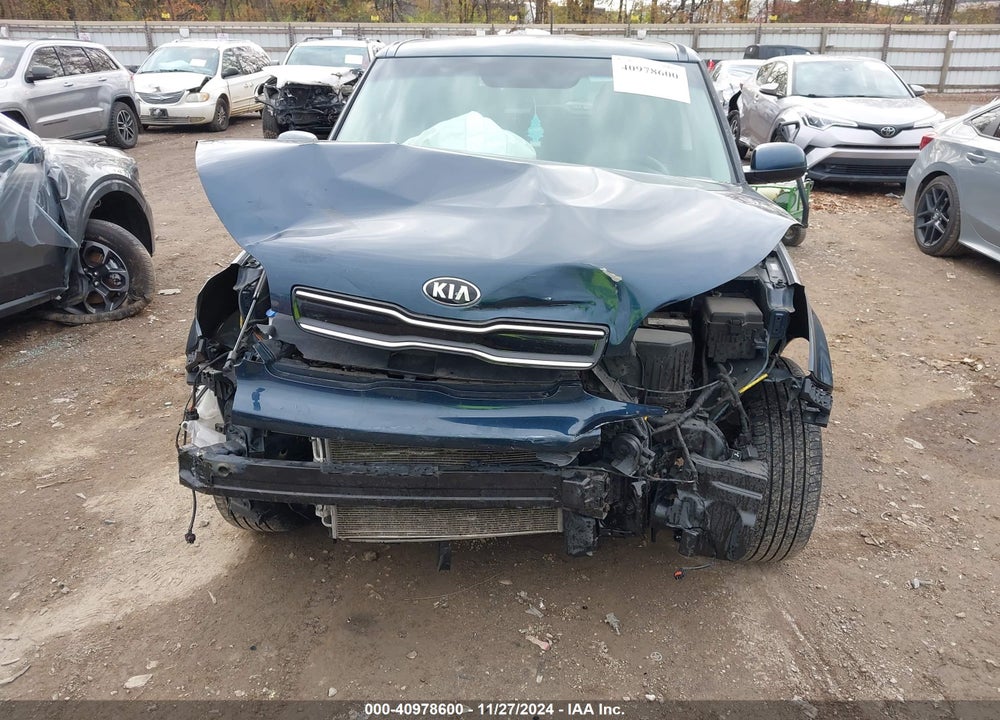 2017 KIA SOUL VIN: KNDJP3A5XH7412117