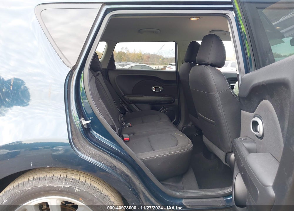2017 KIA SOUL VIN: KNDJP3A5XH7412117