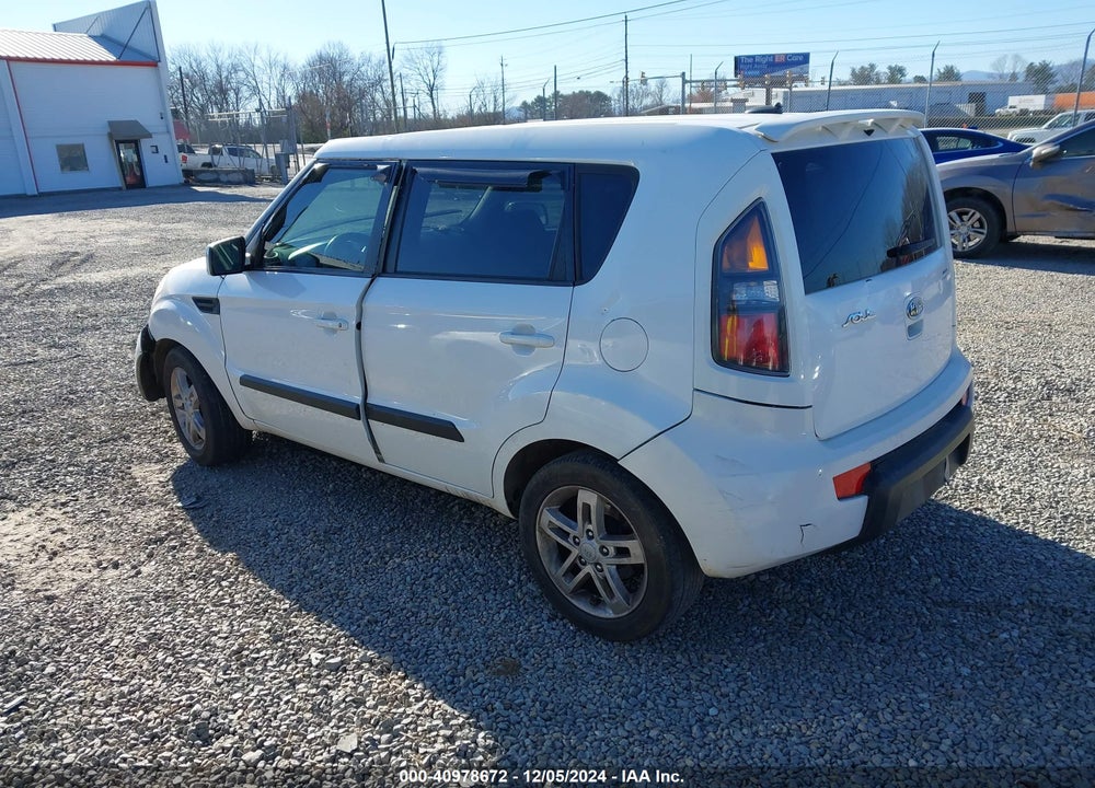 2011 KIA SOUL VIN: KNDJT2A23B7718921