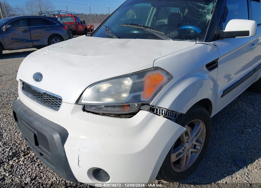 2011 KIA SOUL VIN: KNDJT2A23B7718921