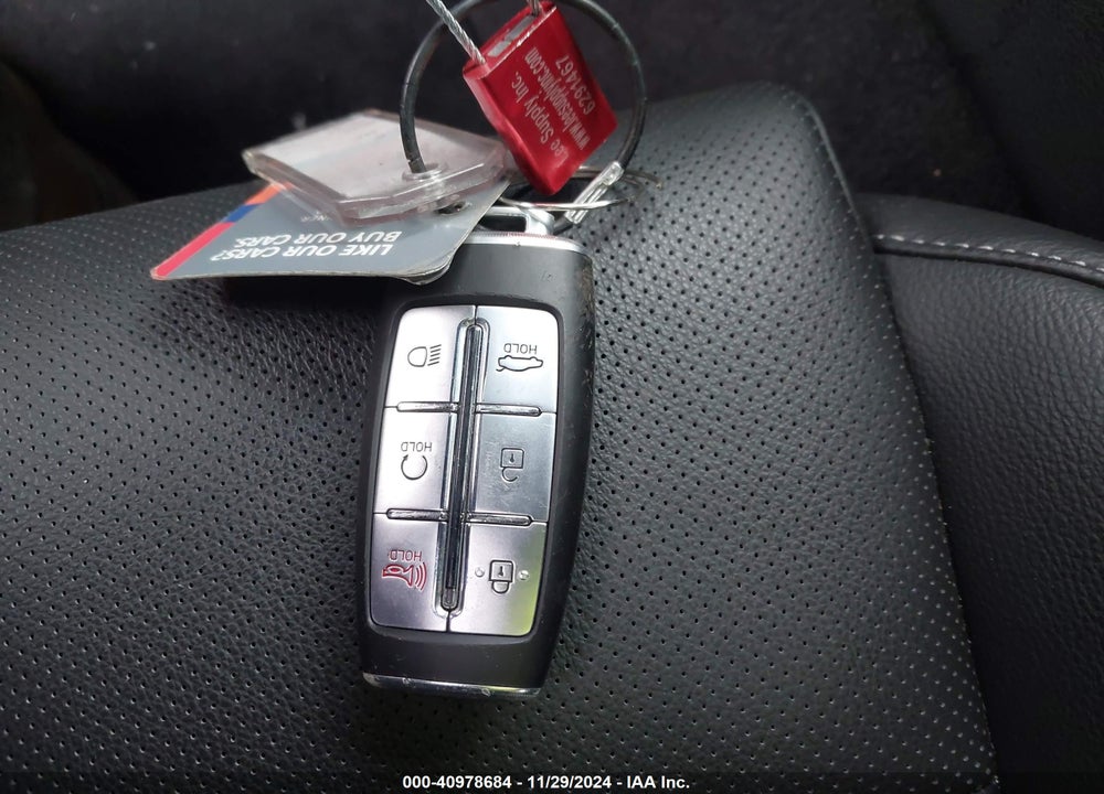 2023 GENESIS G70 2.0T AWD VIN: KMTG34TA8PU131697