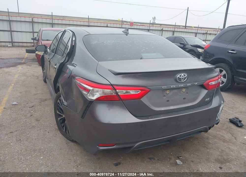 2020 TOYOTA CAMRY SE VIN: 4T1G11AK3LU321122