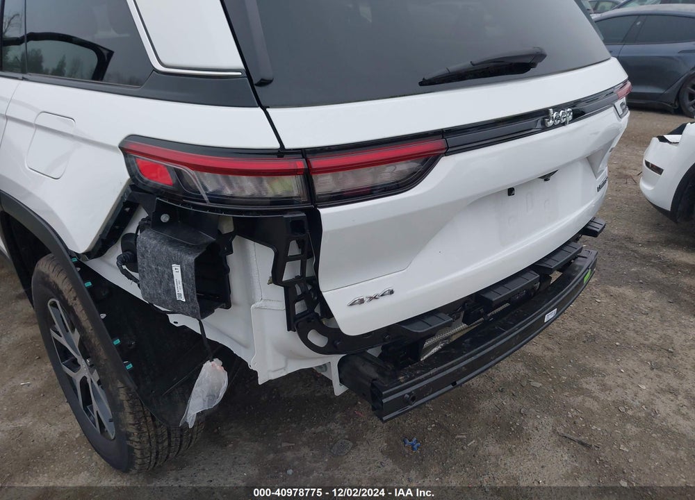 2023 JEEP GRAND CHEROKEE LIMITED 4X4 VIN: 1C4RJHBG8PC643203