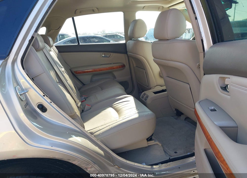 2008 LEXUS RX 350 VIN: 2T2HK31U18C058423