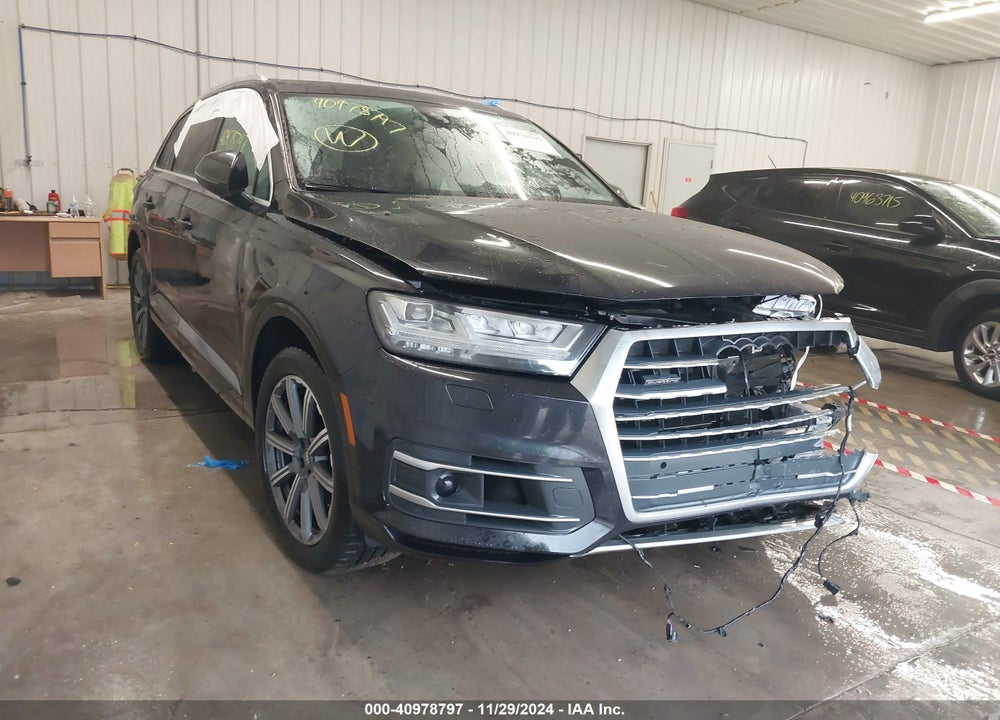 2018 AUDI Q7 3.0T PREMIUM VIN: WA1VAAF73JD037061