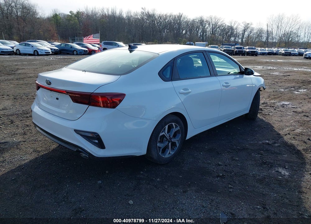 2021 KIA FORTE VIN: 3KPF24AD8ME273858