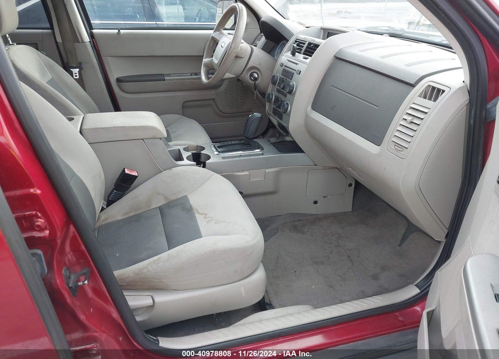 2008 FORD ESCAPE XLT VIN: 1FMCU93168KA12966