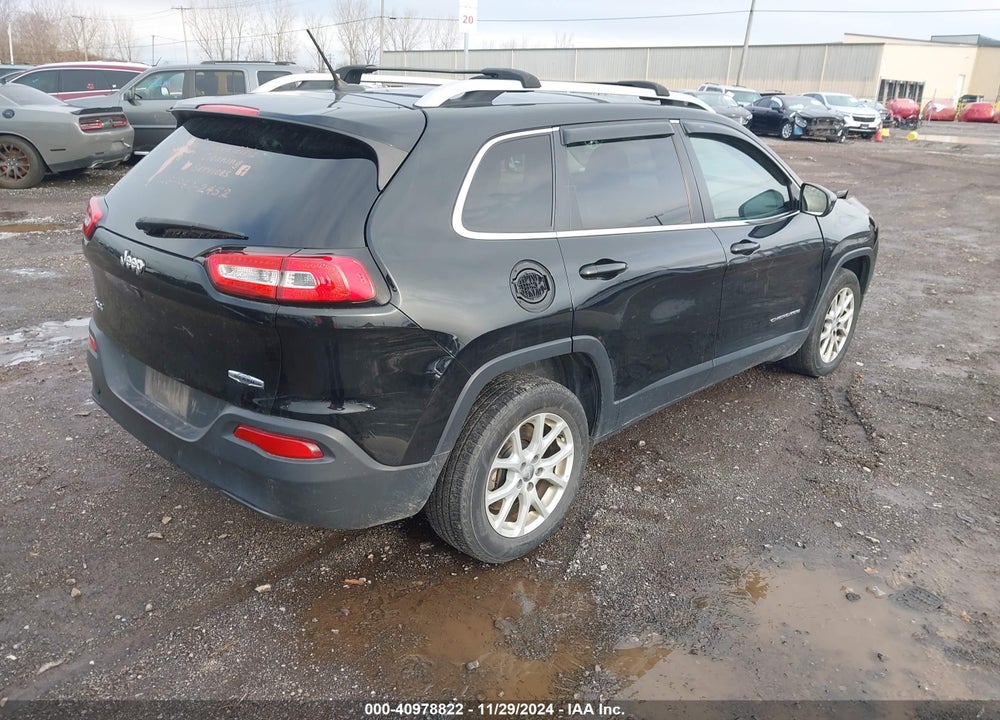 2017 JEEP CHEROKEE LATITUDE 4X4 VIN: 1C4PJMCB0HW590659