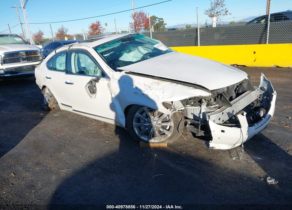 2011 LEXUS LS 460 VIN: JTHBL5EF4B5105395