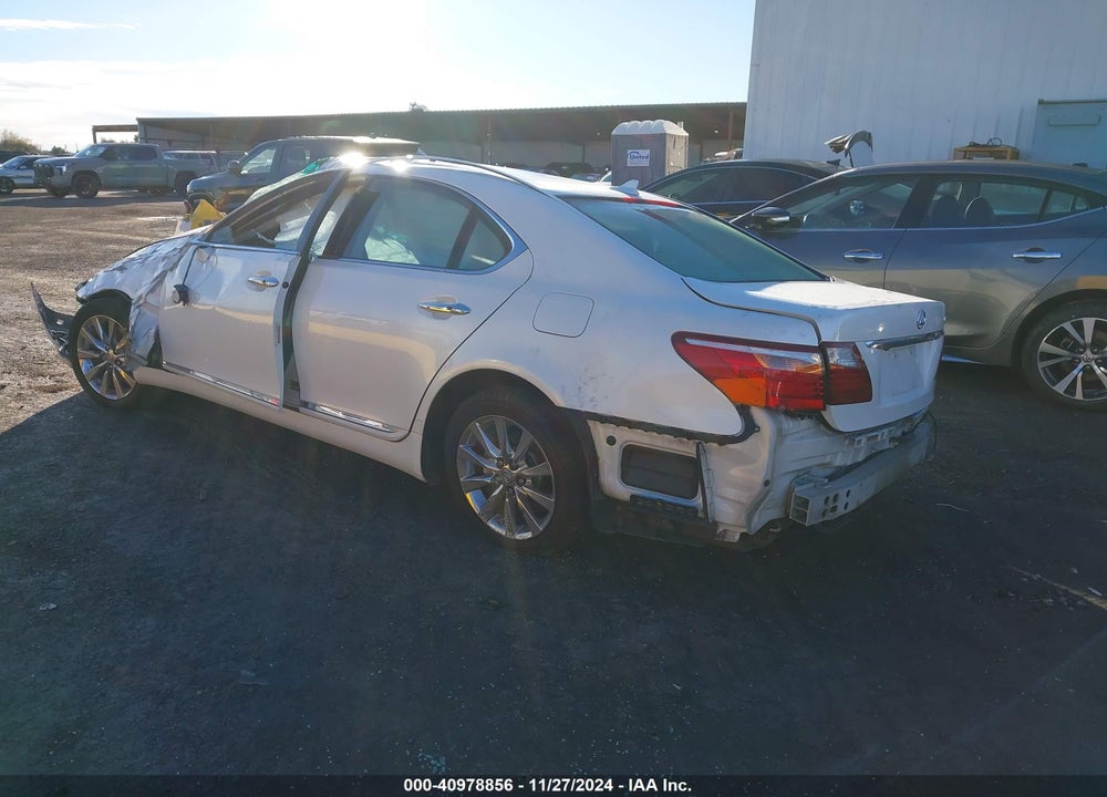 2011 LEXUS LS 460 VIN: JTHBL5EF4B5105395