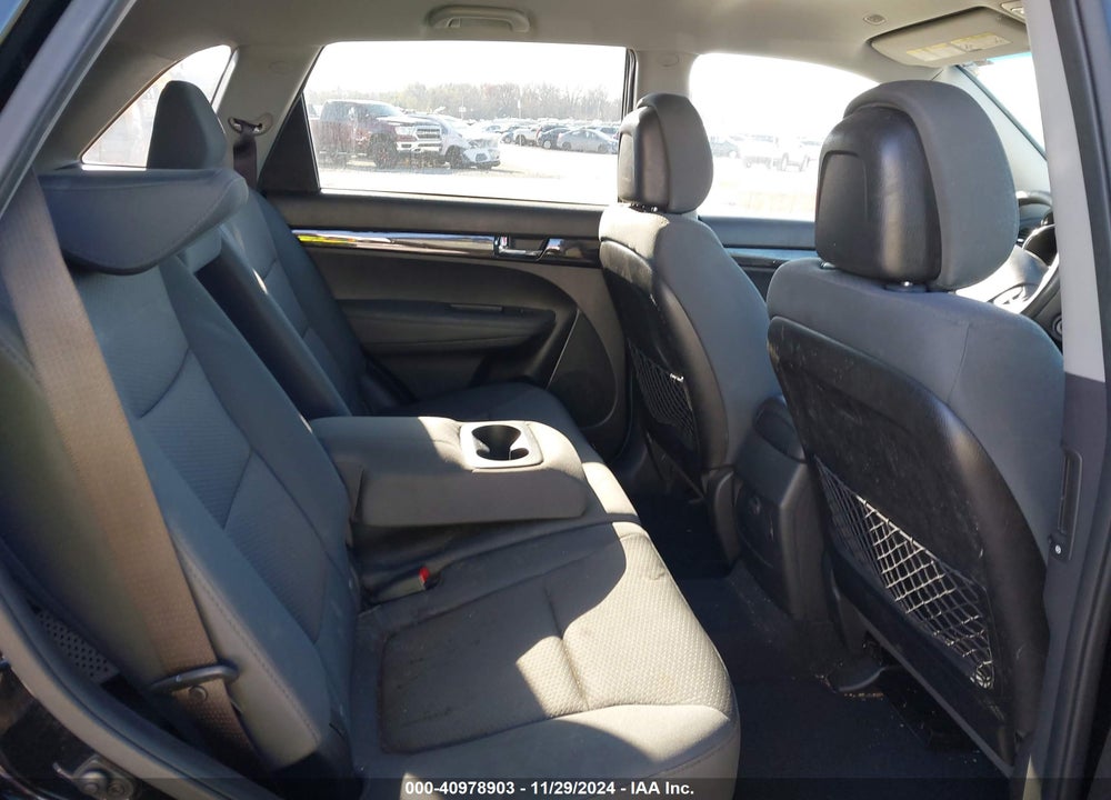 2013 KIA SORENTO LX VIN: 5XYKT3A6XDG363488